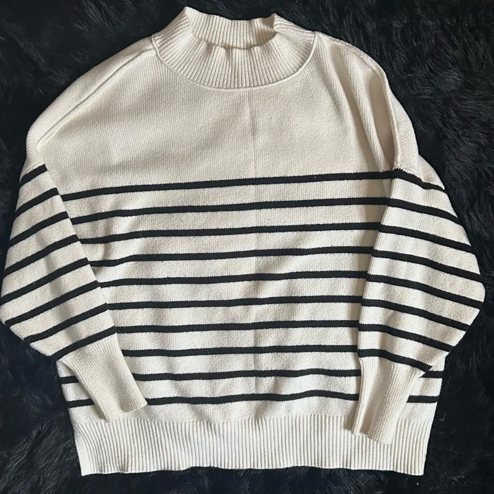 ZESICA Long Sleeve Crew Neck Side Slit Oversized Ribbed‎ Knit Pullover Sweater M